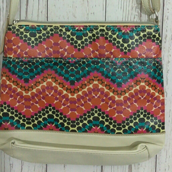 RelicSmall Chevron purse - Picture 3 of 6